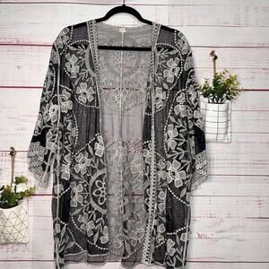 Women’s Boutique Black Sheer Embroidered Kimono